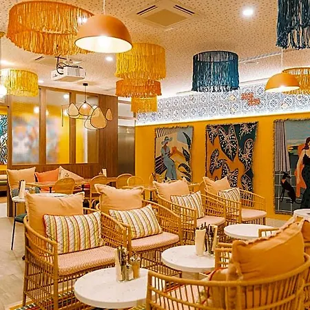 Bikube Coliving - Centre Lumière Hotel 4*