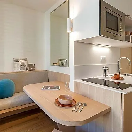 Bikube Coliving - Centre Lumiere 4* Лион