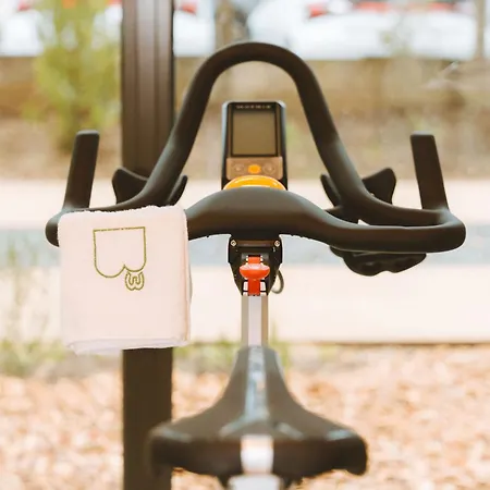 Bikube Coliving - Centre Lumiere Szálloda